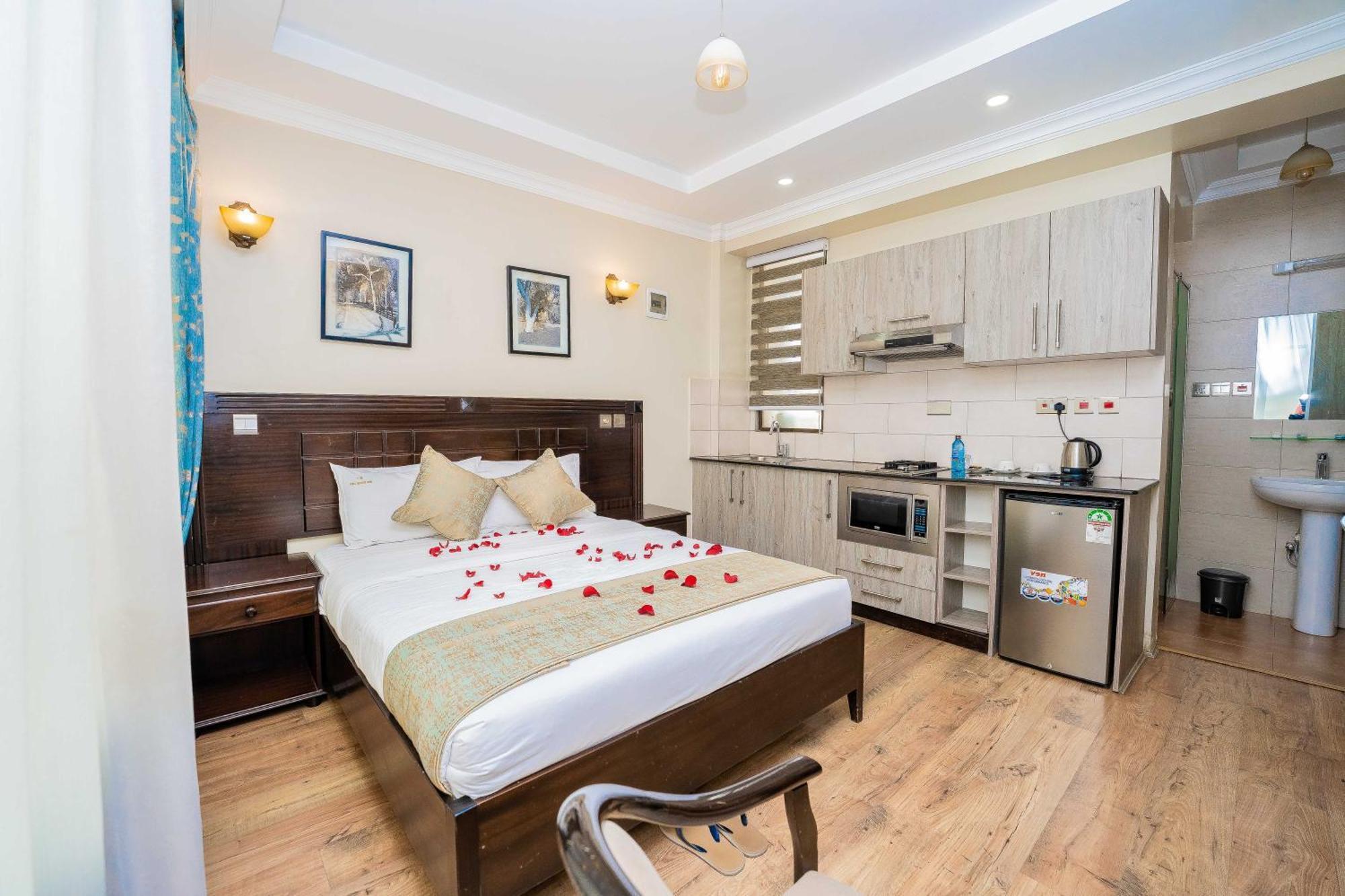 Hemak Suites Hotel Nairobi Exterior foto