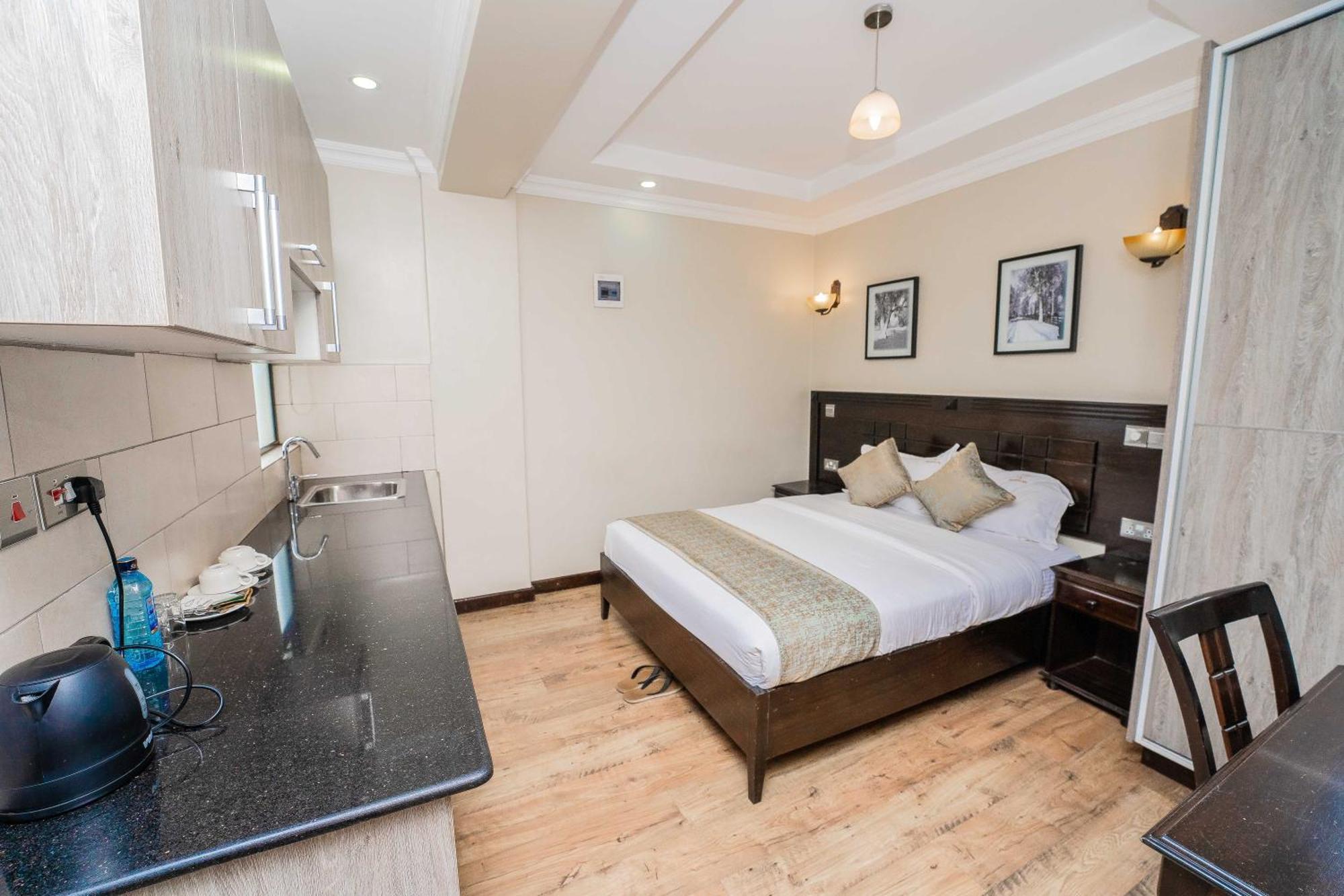 Hemak Suites Hotel Nairobi Exterior foto