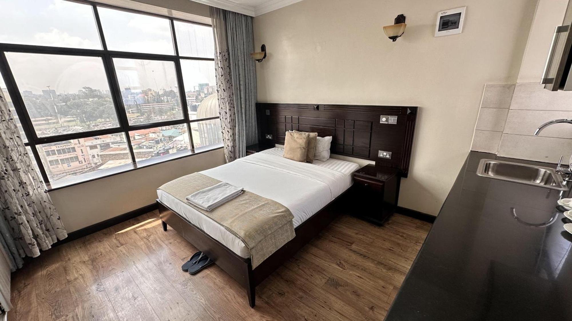 Hemak Suites Hotel Nairobi Exterior foto