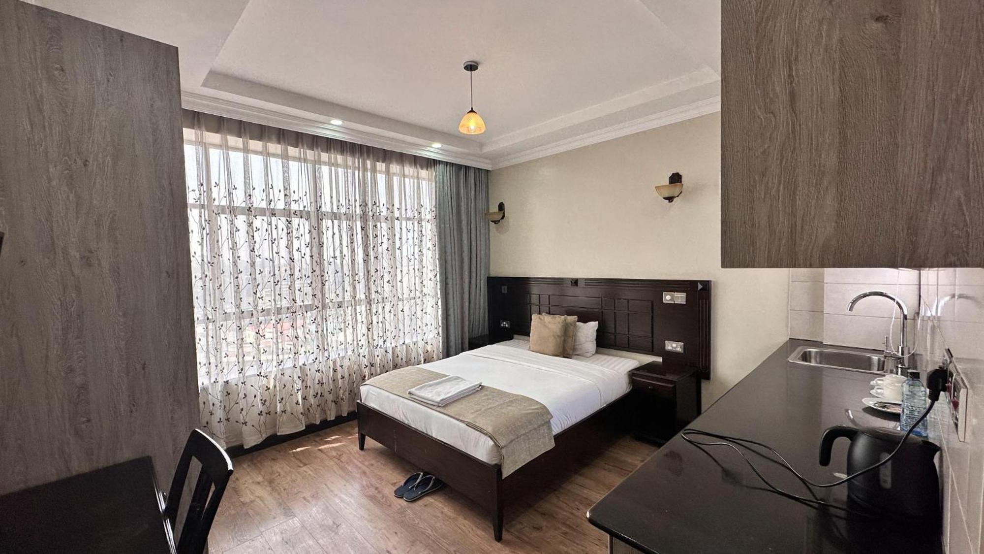 Hemak Suites Hotel Nairobi Exterior foto