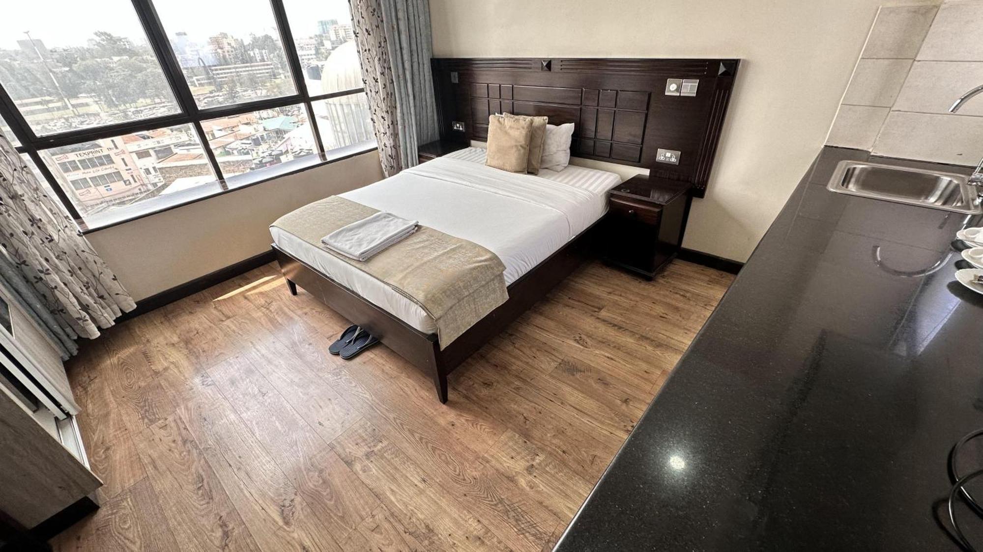 Hemak Suites Hotel Nairobi Exterior foto