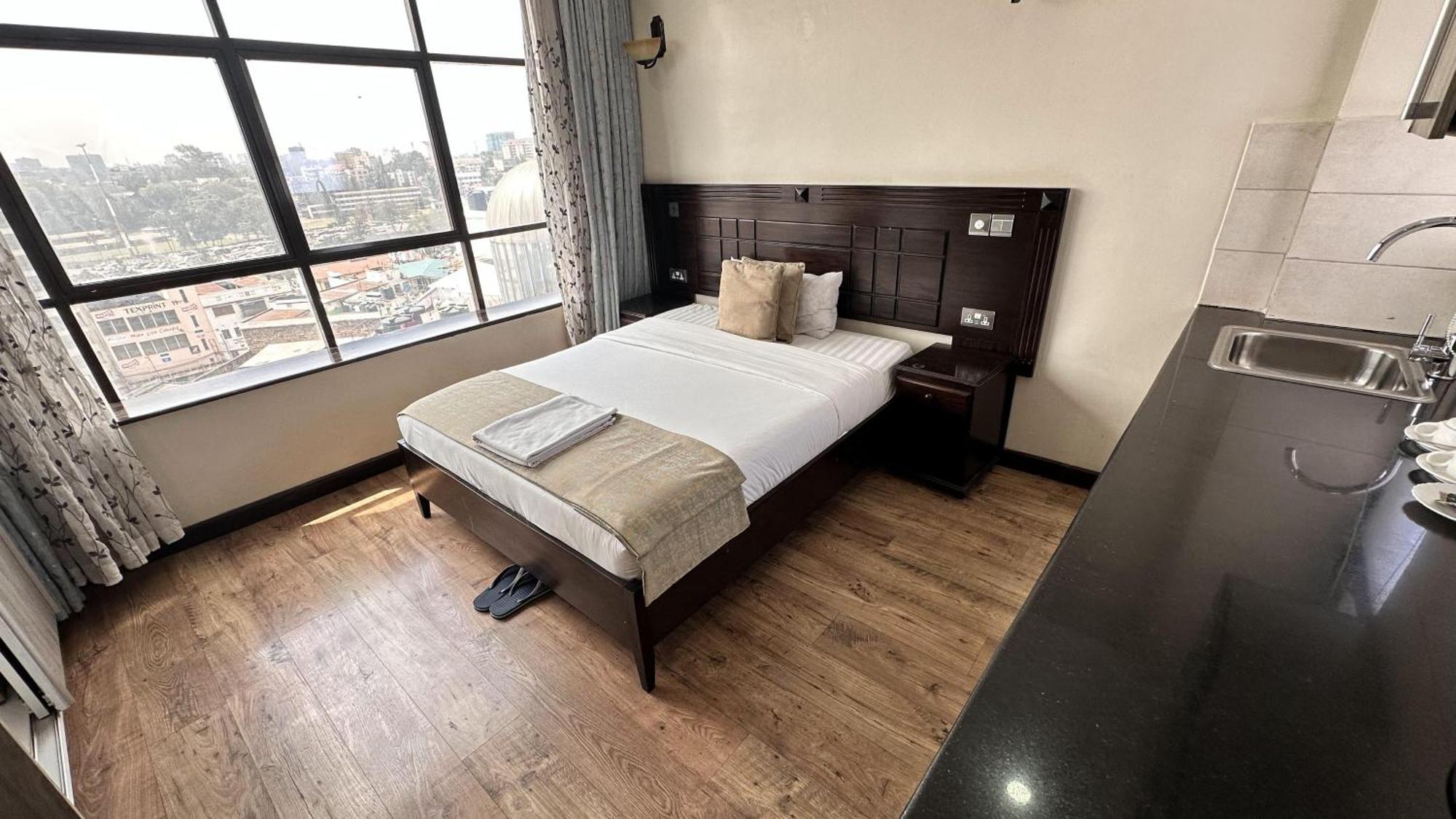 Hemak Suites Hotel Nairobi Exterior foto
