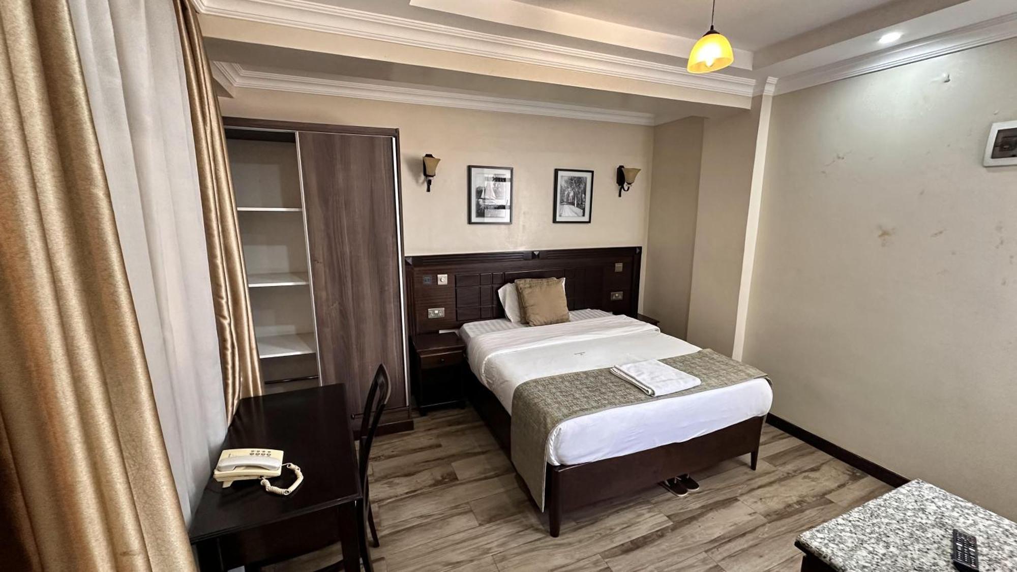 Hemak Suites Hotel Nairobi Exterior foto